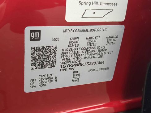 New 2025 Cadillac Lyriq Luxury image 31