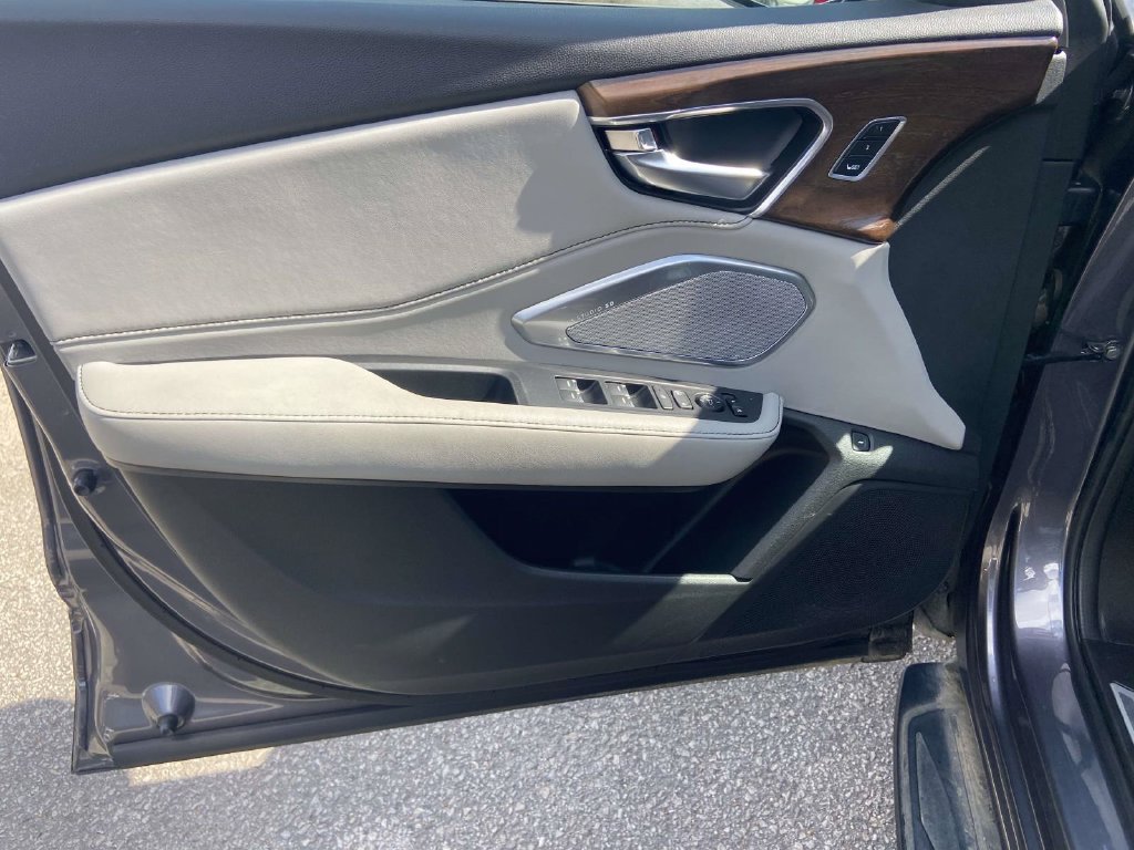 Used 2019 Acura RDX w/ Advance Package AWD/4WD image 13