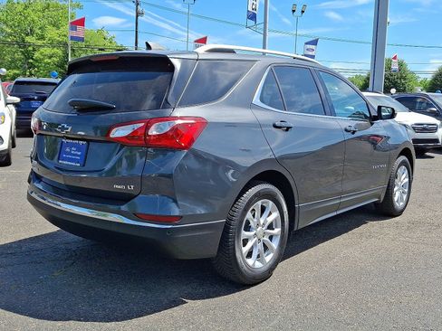 Used 2019 Chevrolet Equinox LT w/ Sun & Navigation Package AWD/4WD image 6