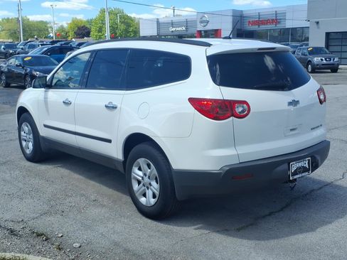 Used 2012 Chevrolet Traverse LS FWD image 4