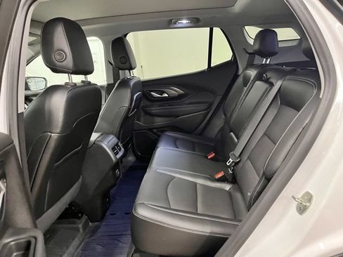 Used 2024 GMC Terrain SLT w/ Elevation Edition AWD/4WD image 11