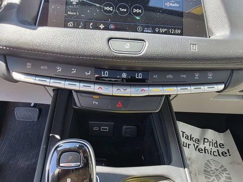 Used 2020 Cadillac XT4 Luxury image 14