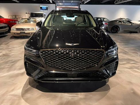 Used 2024 Genesis GV70 3.5T Sport w/ Sport Advanced Package image 8