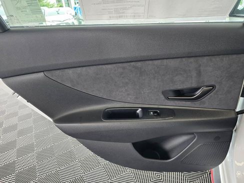New 2026 Hyundai Elantra N FWD image 33