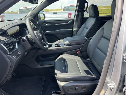 New 2025 GMC Acadia Elevation FWD image 19