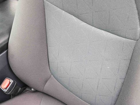 Used 2025 Toyota RAV4 XLE image 23