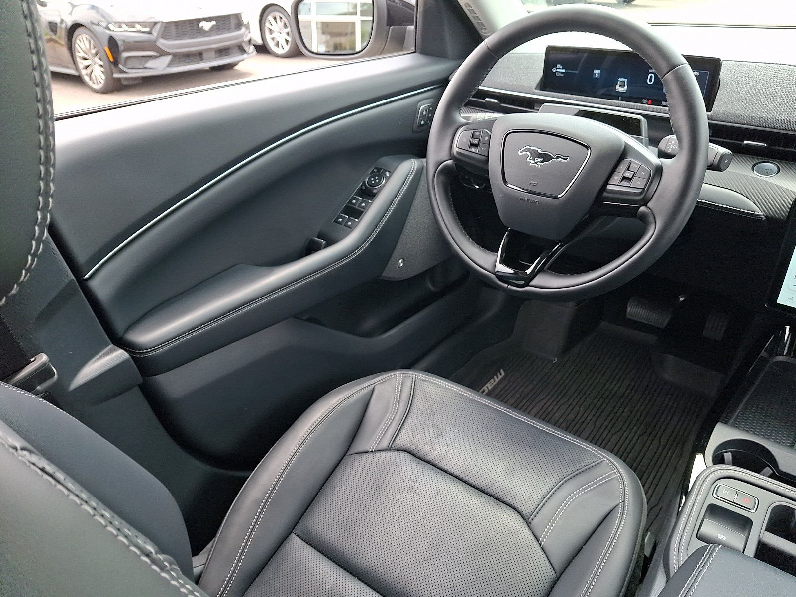 Certified 2025 Ford Mustang Mach-E Premium AWD/4WD image 14