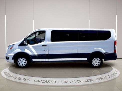 Used 2021 Ford Transit 350 XLT RWD image 2