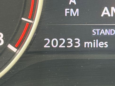 Used 2025 Nissan Rogue SV FWD image 41