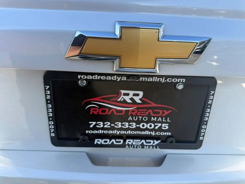 Used 2017 Chevrolet Suburban Premier AWD/4WD image 71