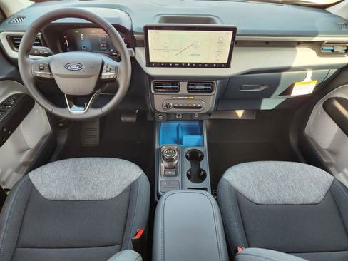 New 2025 Ford Maverick XLT w/ XLT Luxury Package image 26