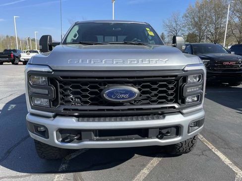 Used 2023 Ford F250 XL w/ STX Appearance Package image 8