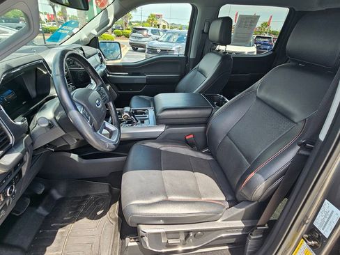 Used 2023 Ford F150 Lariat w/ Trailer Tow Package AWD/4WD image 17