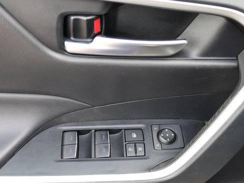 Certified 2024 Toyota RAV4 XLE Premium AWD/4WD image 22