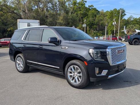 Used 2023 GMC Yukon Denali w/ Max Trailering Package image 2