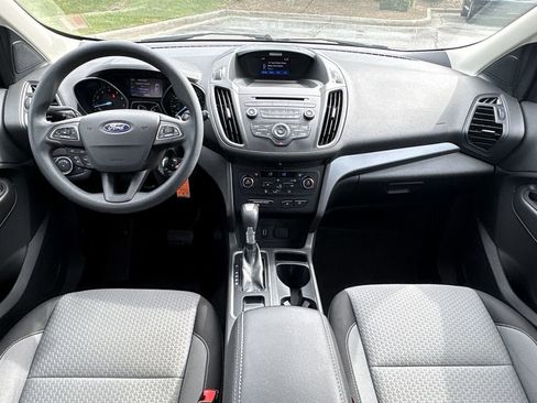 Used 2017 Ford Escape SE FWD image 19