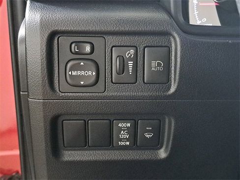 Used 2022 Toyota 4Runner TRD Off-Road image 23