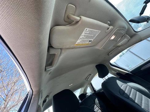 Used 2018 Ford Fusion SE image 32