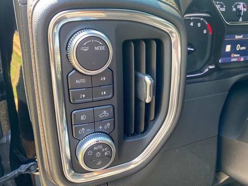 Used 2020 GMC Sierra 1500 AT4 w/ AT4 Premium Package AWD/4WD image 16