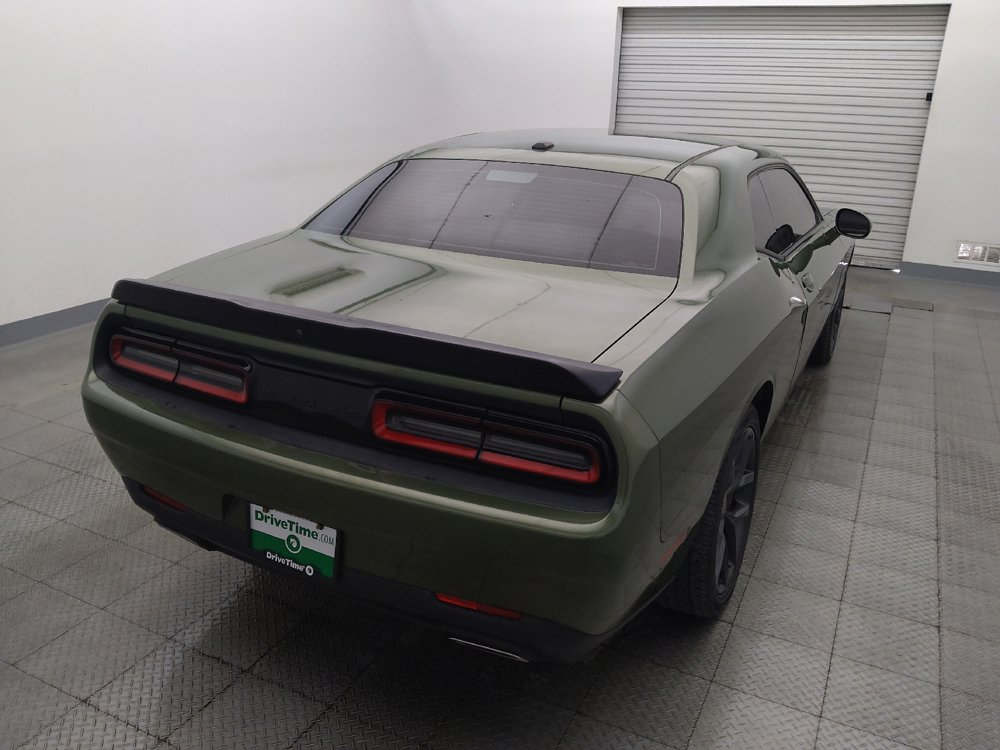Used 2021 Dodge Challenger SXT w/ Blacktop Package RWD image 7