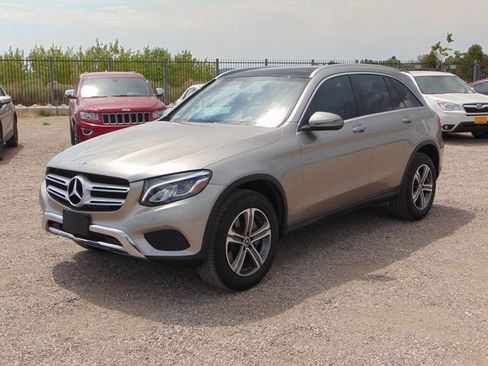 Used 2019 Mercedes-Benz GLC 300 image 8