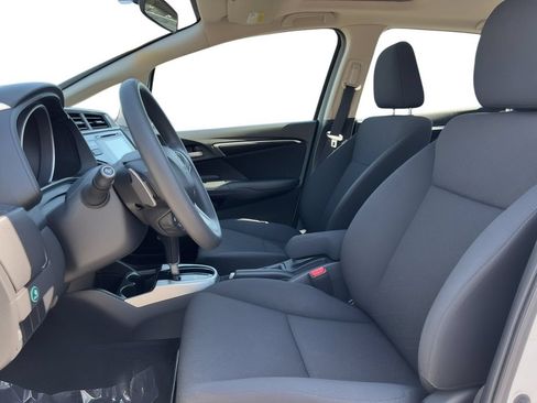 Used 2015 Honda Fit image 6
