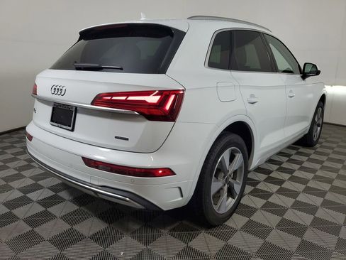 Used 2023 Audi Q5 2.0T Premium Plus w/ Premium Plus Package AWD/4WD image 6