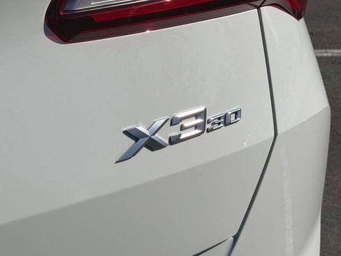 Used 2025 BMW X3 xDrive30i w/ Premium Package AWD/4WD image 38
