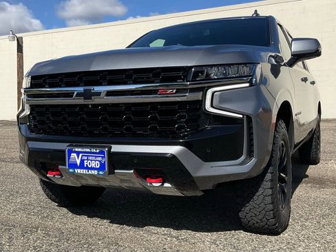 Used 2021 Chevrolet Suburban Z71 w/ Luxury Package AWD/4WD image 59