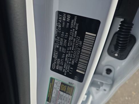 New 2026 Hyundai Elantra SEL Sport image 45