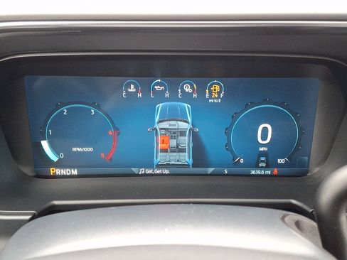 Certified 2025 Ford F450 Platinum w/ FX4 Off-Road Package image 27