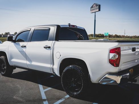 Used 2020 Toyota Tundra SR5 image 22