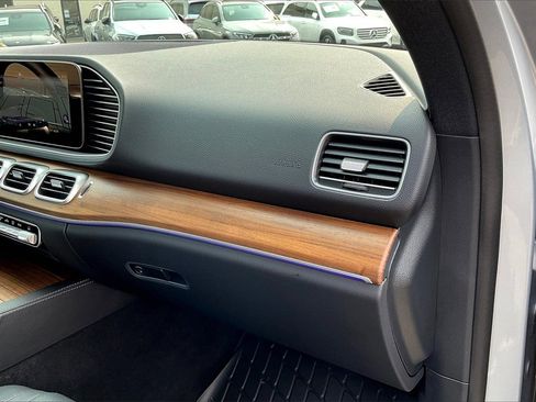 Used 2025 Mercedes-Benz GLE 350 4MATIC image 14