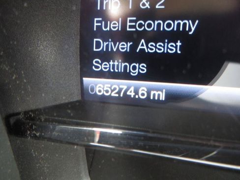 Used 2015 Lincoln MKS AWD w/ Equipment Group 101A image 18