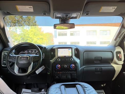 Used 2021 GMC Sierra 1500 SLT AWD/4WD image 26
