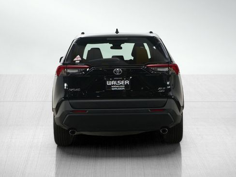 Used 2025 Toyota RAV4 XLE image 4