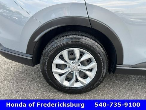 Used 2023 Honda CR-V LX image 32