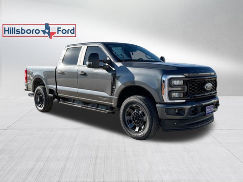 New 2026 Ford F250 XL w/ STX Appearance Package AWD/4WD image 4