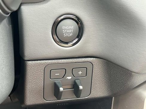 New 2026 Toyota Tundra Platinum AWD/4WD image 36