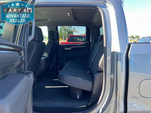 Used 2026 Chevrolet Silverado 1500 LT AWD/4WD image 20