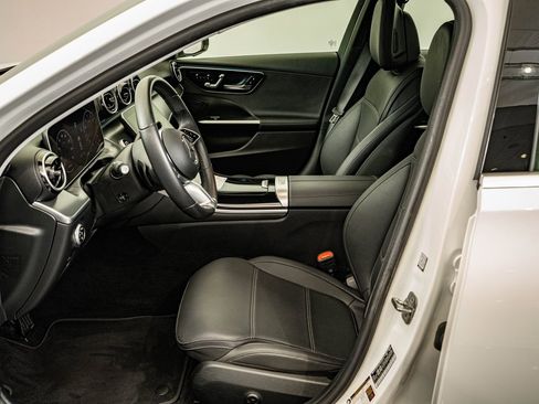 Certified 2025 Mercedes-Benz C 300 4MATIC Sedan image 20