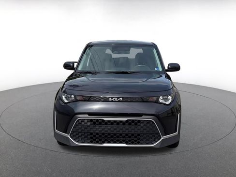 Used 2025 Kia Soul LX w/ LX Technology Package FWD image 4