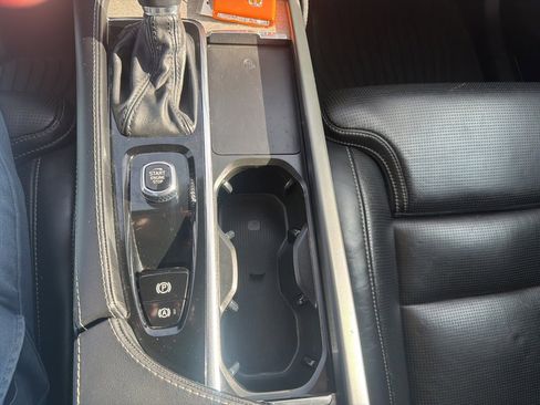 Used 2022 Volvo XC90 T6 Inscription w/ Advanced Package image 35