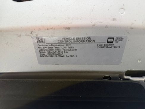 Used 2022 Chevrolet Malibu LT FWD image 34