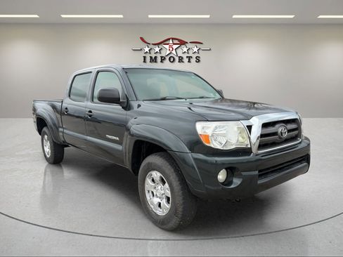 Used 2010 Toyota Tacoma w/ SR5 Package AWD/4WD image 7