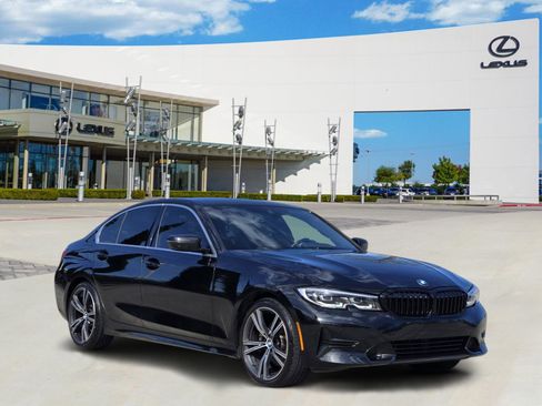 Used 2021 BMW 330i Sedan w/ Convenience Package image 2