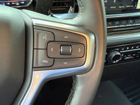 Used 2025 Chevrolet Silverado 1500 LT image 18