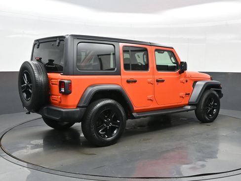 Used 2023 Jeep Wrangler Unlimited Sport AWD/4WD image 8
