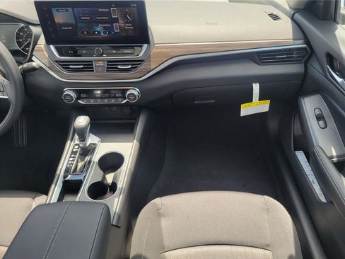 New 2025 Nissan Altima 2.5 SV w/ SV Special Edition Package FWD image 20