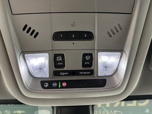 Used 2023 GMC Acadia SLE w/ Driver Convenience Package image 35